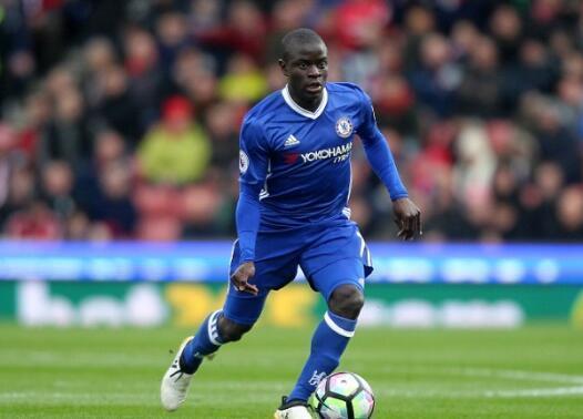 哈维在球队中主要扮演什么样的角色？(图17)