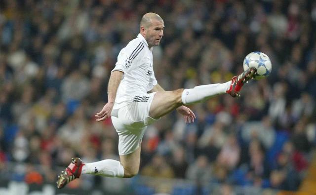 哈维在球队中主要扮演什么样的角色？(图27)